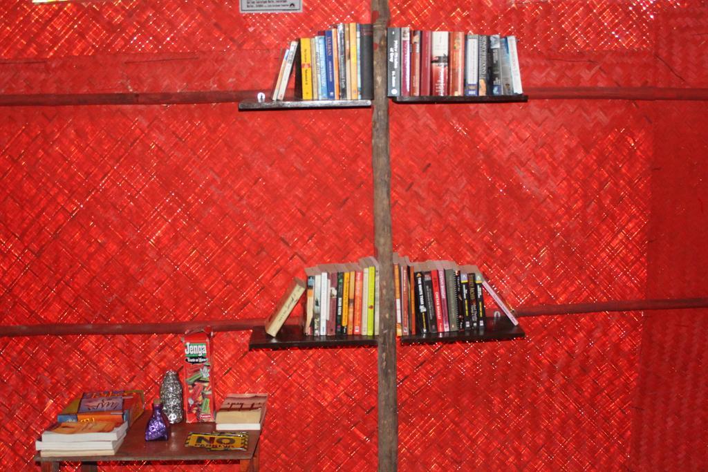 Bricks And Bamboo Hostel 安君纳 外观 照片