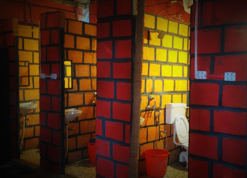 Bricks And Bamboo Hostel 安君纳 外观 照片
