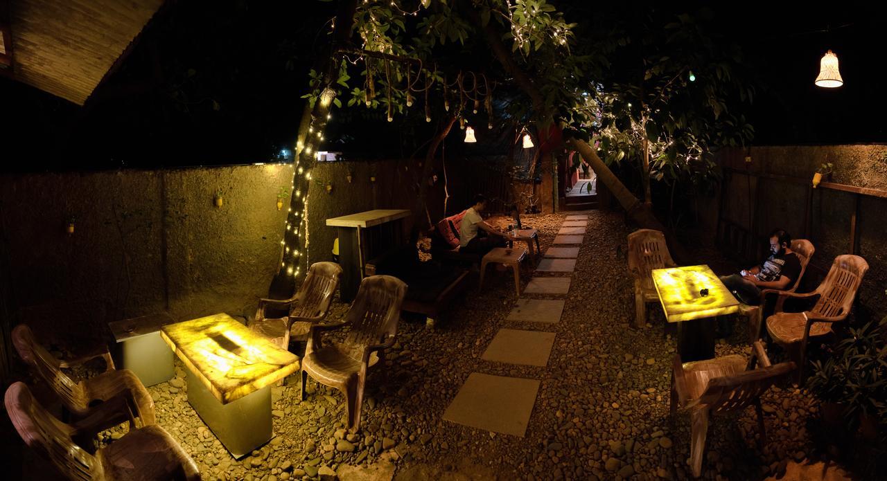 Bricks And Bamboo Hostel 安君纳 外观 照片