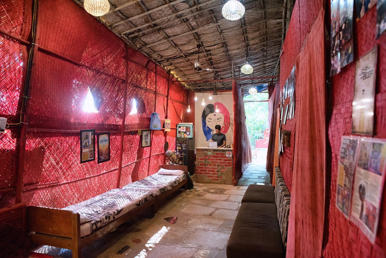 Bricks And Bamboo Hostel 安君纳 外观 照片